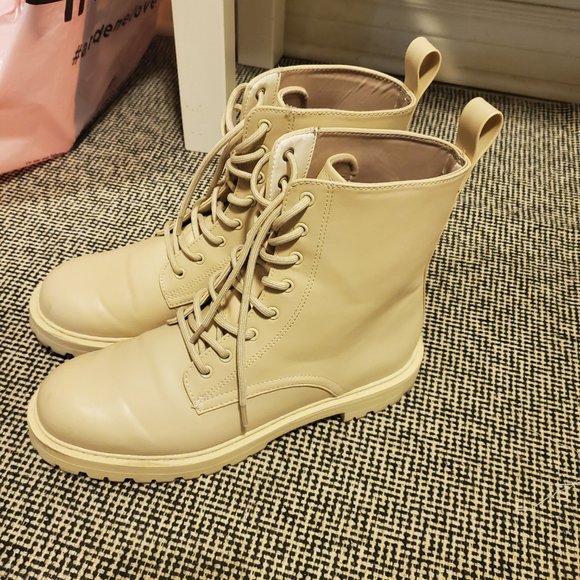 combat boots - Picture 2 of 2